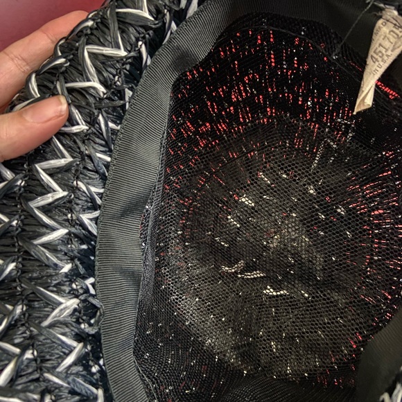 Vintage Black & White Straw Bucket Hat Bow Retro 21” Around - Picture 4 of 5